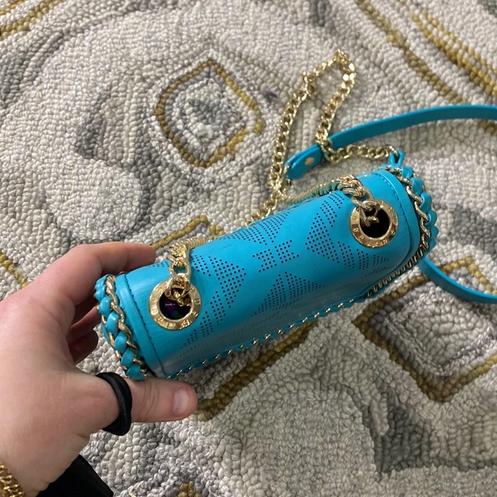 💕 Henri bendel turquoise leather shoulder bag 💕 - Picture 3 of 14
